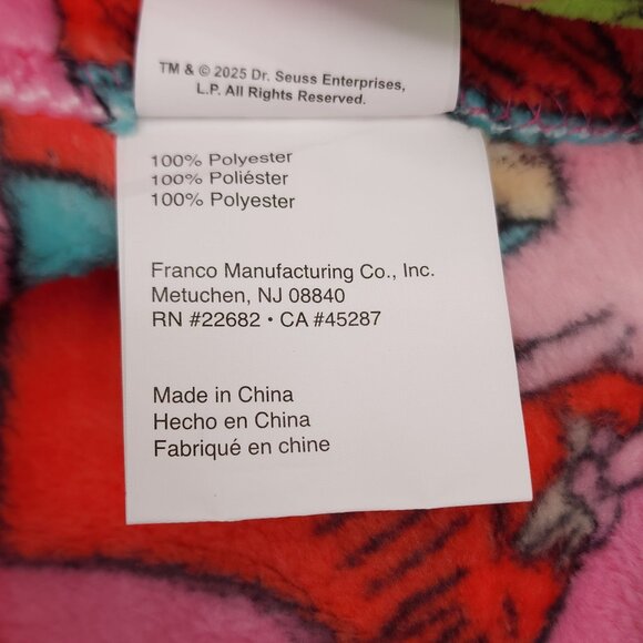 The Grinch Soft Plush Throw Blanket 50" X 70" Pink Christmas Cindy Lou & Max - Picture 8 of 9